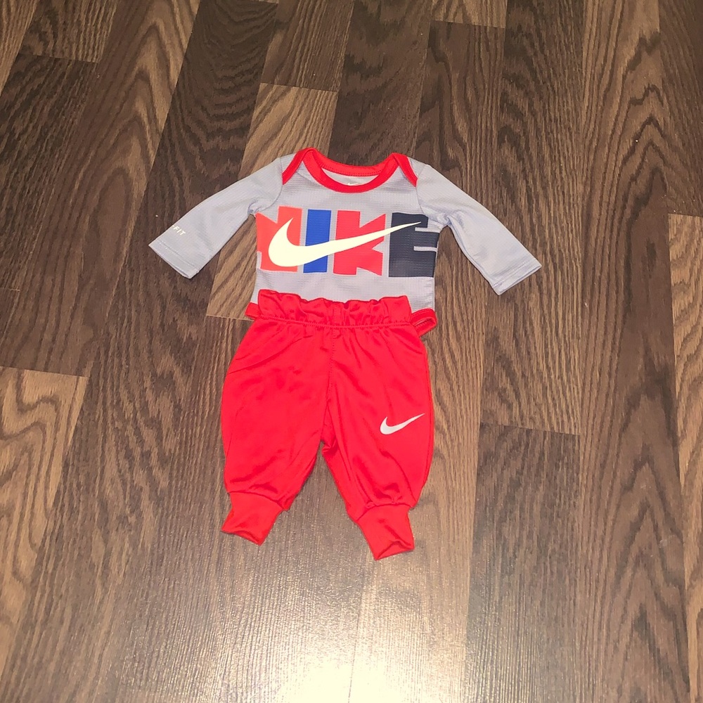 Baby Nike Outfit
